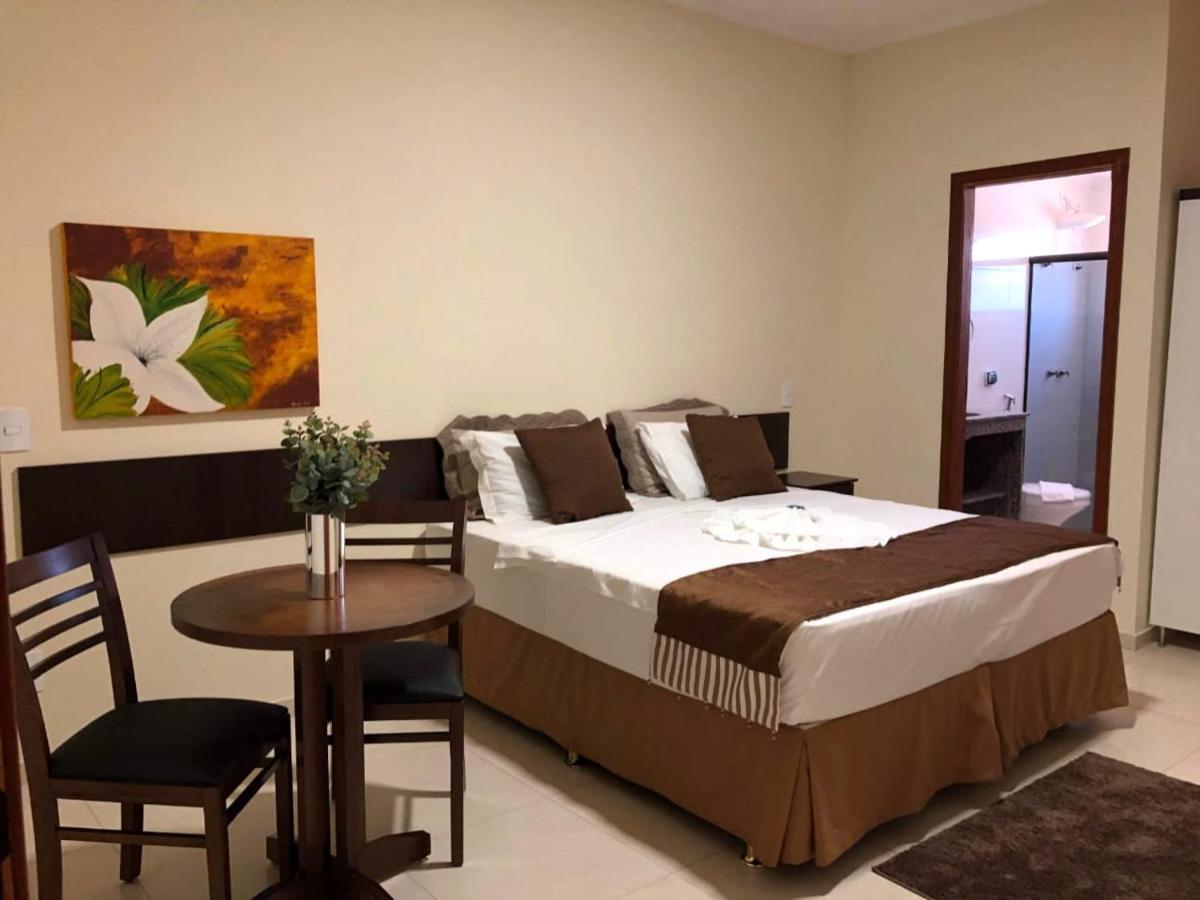 Hotel Martins Pouso Alegre Exterior foto