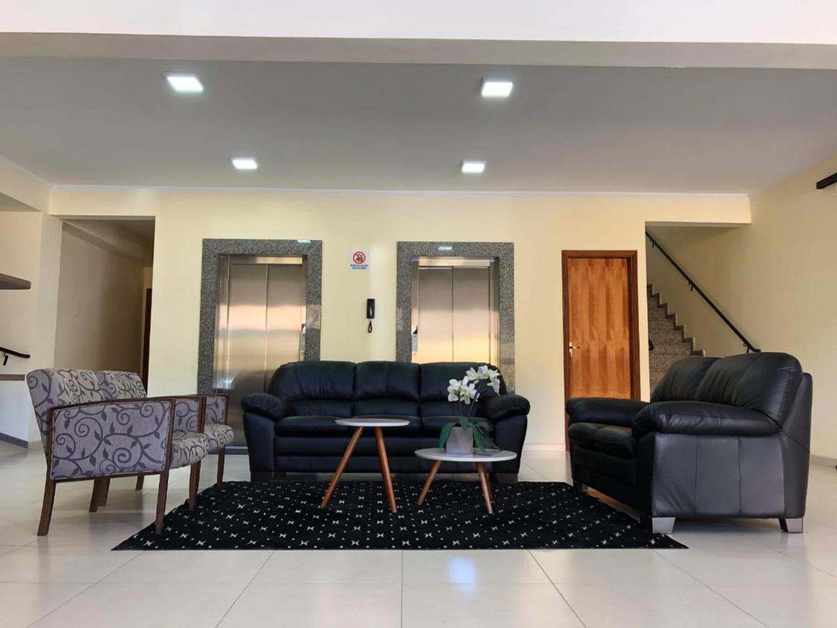 Hotel Martins Pouso Alegre Exterior foto